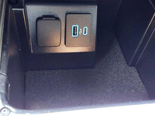 2022 Ford Explorer Vehicle Photo in DENTON, TX 76210-9321