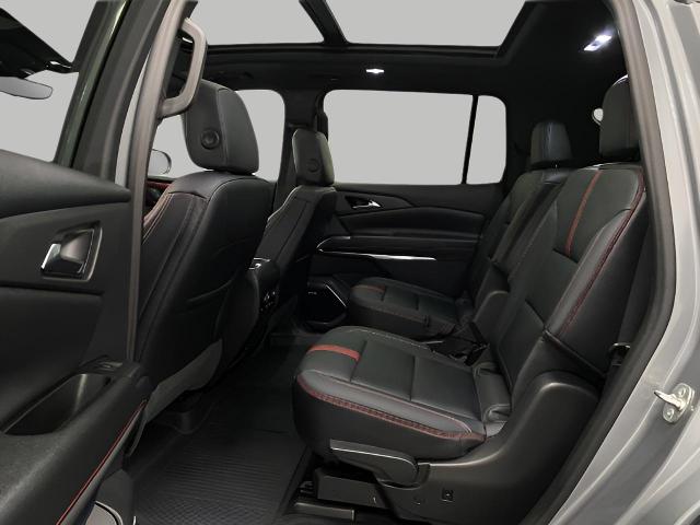 2024 Chevrolet Traverse Vehicle Photo in MANITOWOC, WI 54220-5838