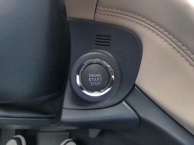 2025 Subaru Outback Vehicle Photo in Green Bay, WI 54304