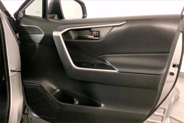 2023 Toyota RAV4 Vehicle Photo in INDEPENDENCE, MO 64055-1314