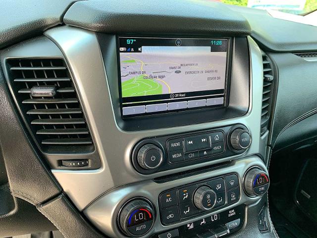 2019 Chevrolet Tahoe Vehicle Photo in MOON TOWNSHIP, PA 15108-2571