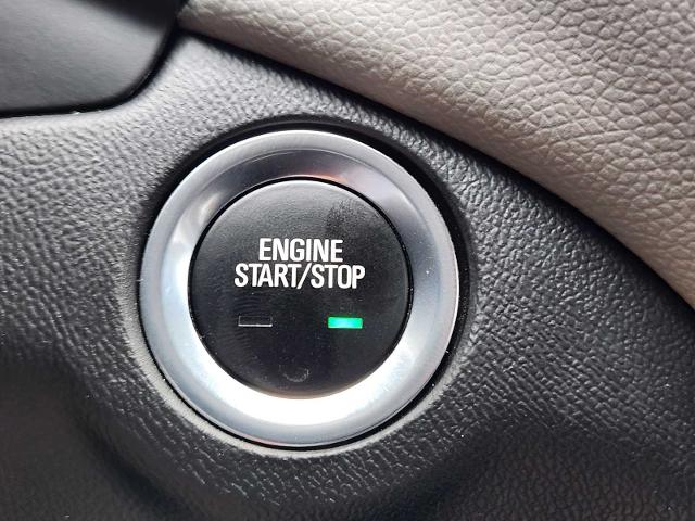 2022 Chevrolet Equinox Vehicle Photo in DENTON, TX 76210-9321