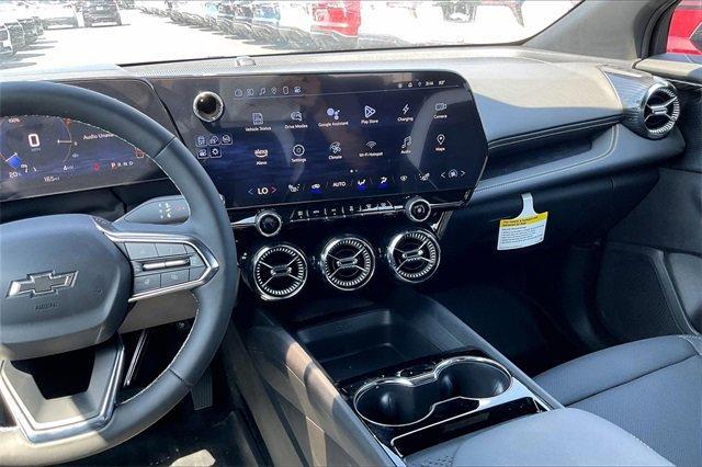 2025 Chevrolet Blazer EV Vehicle Photo in INDEPENDENCE, MO 64055-1314