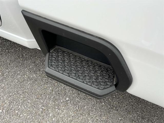 2024 Chevrolet Silverado 2500 HD Vehicle Photo in ALCOA, TN 37701-3235