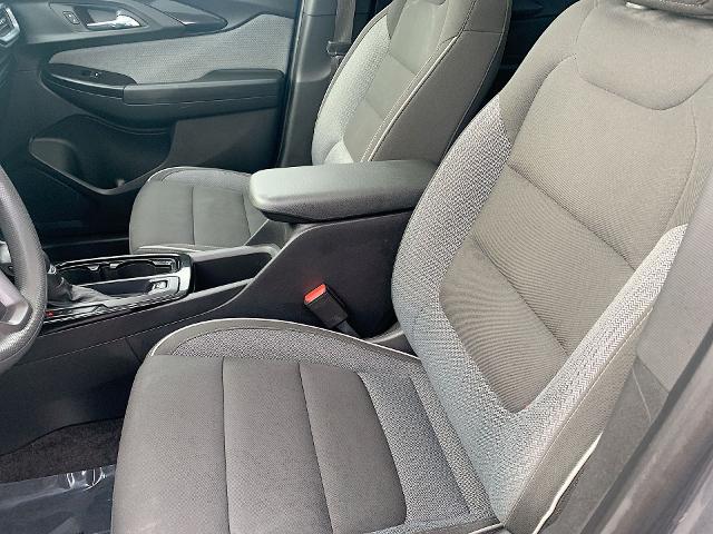 2022 Chevrolet Trailblazer Vehicle Photo in MOON TOWNSHIP, PA 15108-2571