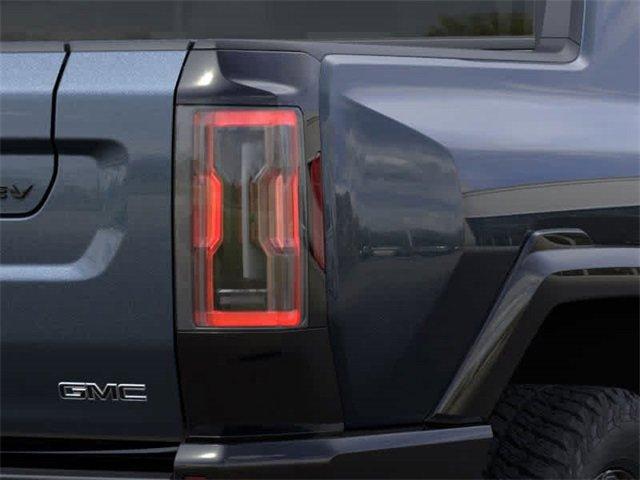 2025 GMC HUMMER EV Pickup Vehicle Photo in COLLIERVILLE, TN 38017-9006