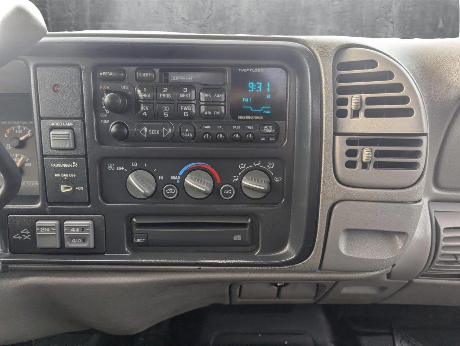 1997 Chevrolet C/K 1500 Vehicle Photo in CORPUS CHRISTI, TX 78412-4902