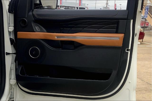 2023 Ford Expedition Vehicle Photo in Kansas City, MO 64114