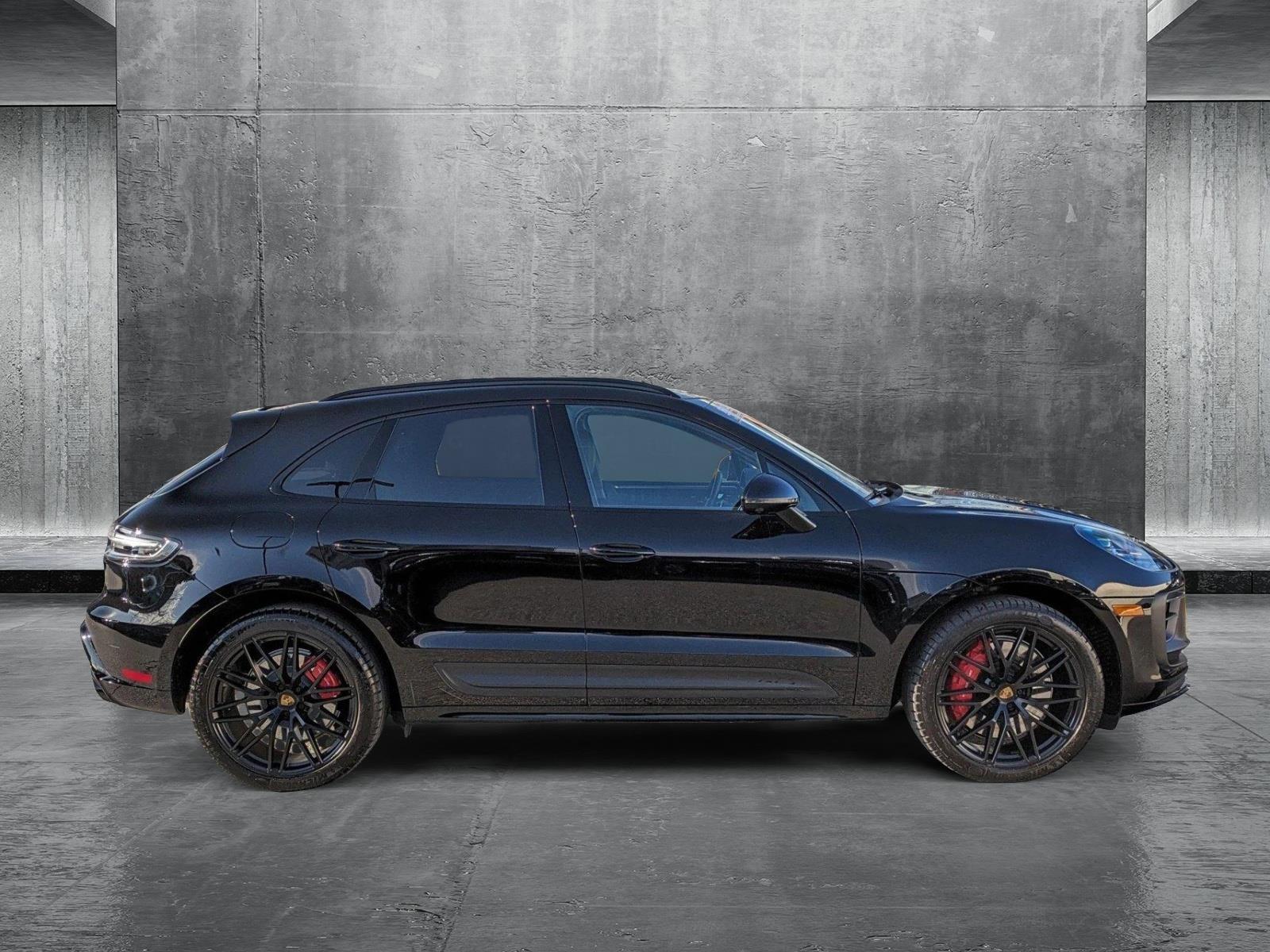 2023 Porsche Macan Vehicle Photo in Bethesda, MD 20852