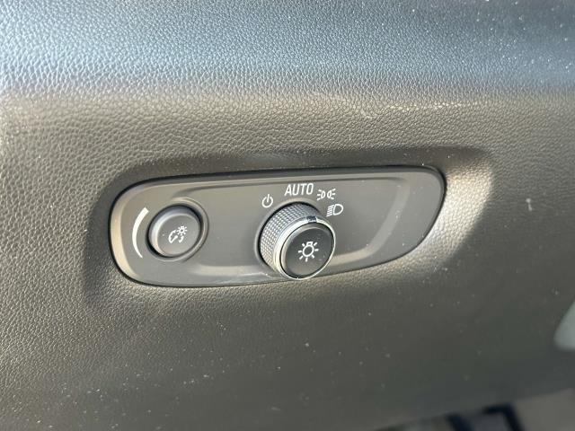 2022 Chevrolet Traverse Vehicle Photo in SAINT JAMES, NY 11780-3219