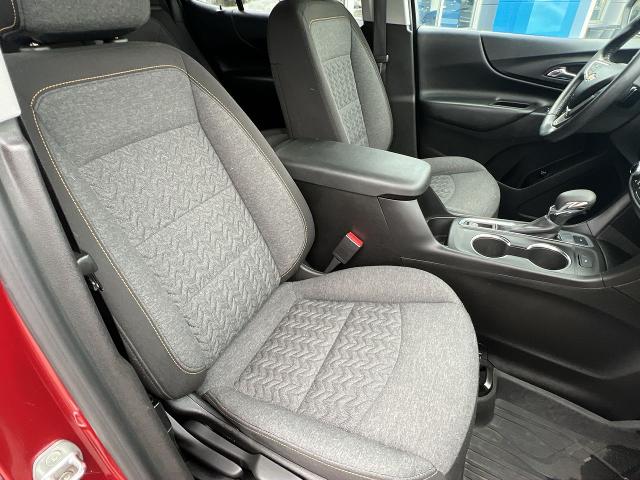 2022 Chevrolet Equinox Vehicle Photo in BOSTON, NY 14025-9684