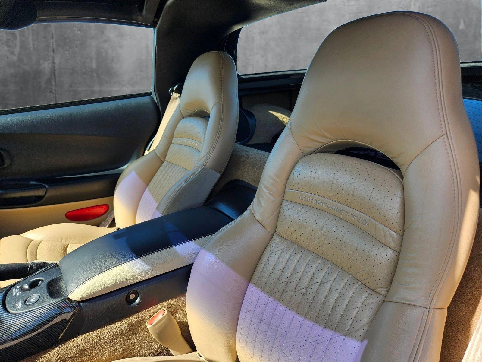 2000 Chevrolet Corvette Vehicle Photo in WACO, TX 76710-2592