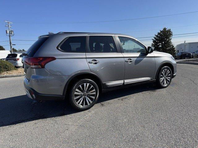 2020 Mitsubishi Outlander Vehicle Photo in Mechanicsburg, PA 17050-1707