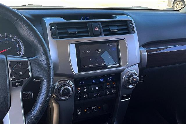 2017 Toyota 4Runner Vehicle Photo in Houston, TX 77007
