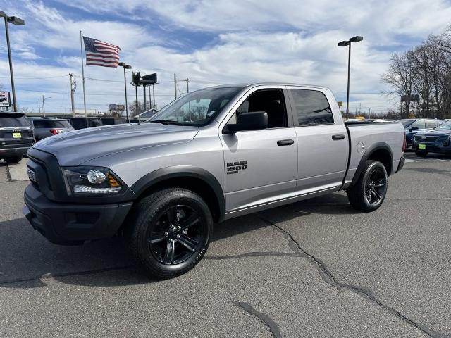 2024 Ram 1500 Classic Vehicle Photo in CHICOPEE, MA 01020-5001