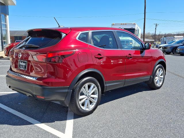 2019 Nissan Rogue Sport Vehicle Photo in HARRISBURG, PA 17111-1033