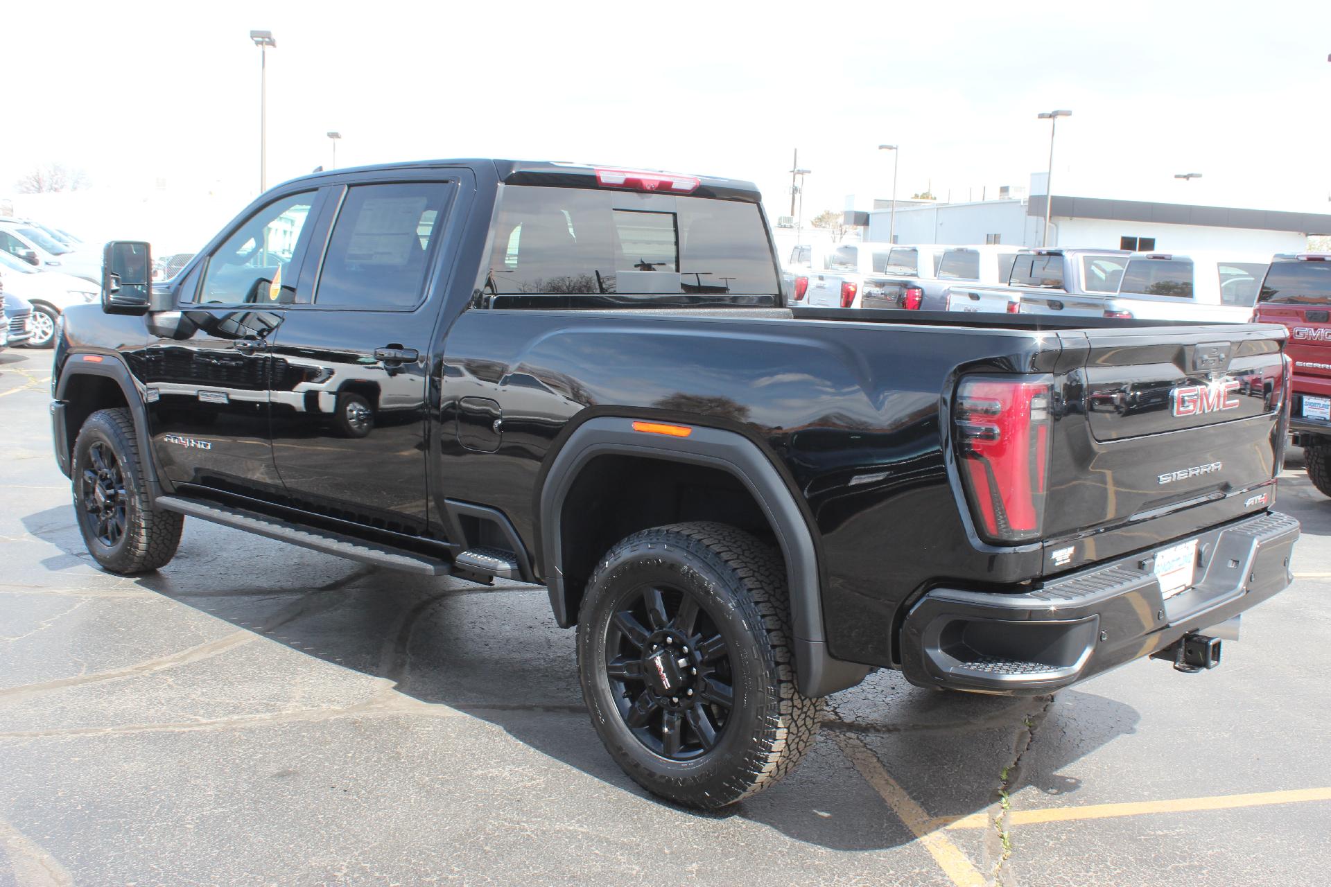2025 GMC Sierra 3500 HD Vehicle Photo in AURORA, CO 80012-4011