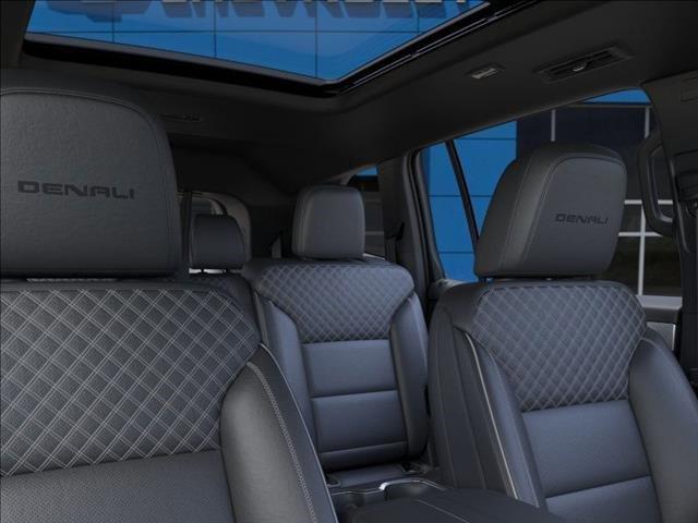 2025 GMC Acadia Vehicle Photo in EMPORIA, VA 23847-1235