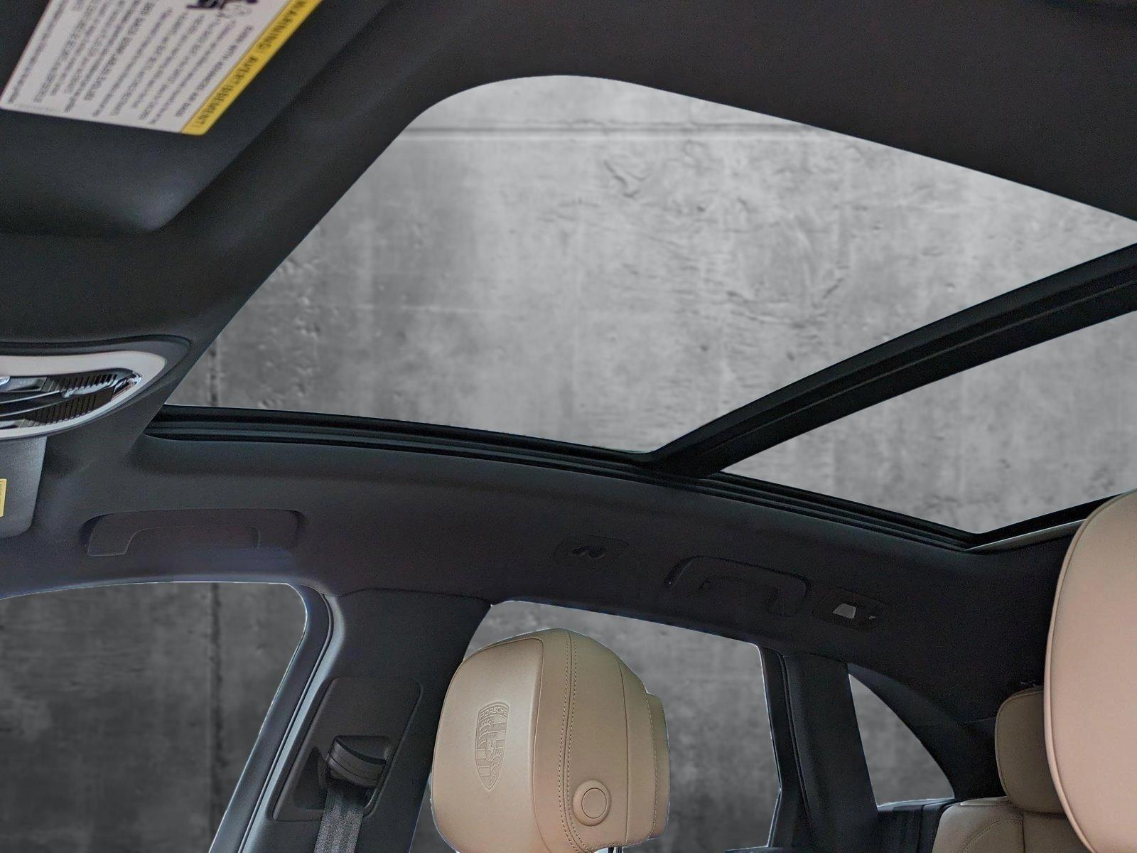 2021 Porsche Macan Vehicle Photo in Bethesda, MD 20852