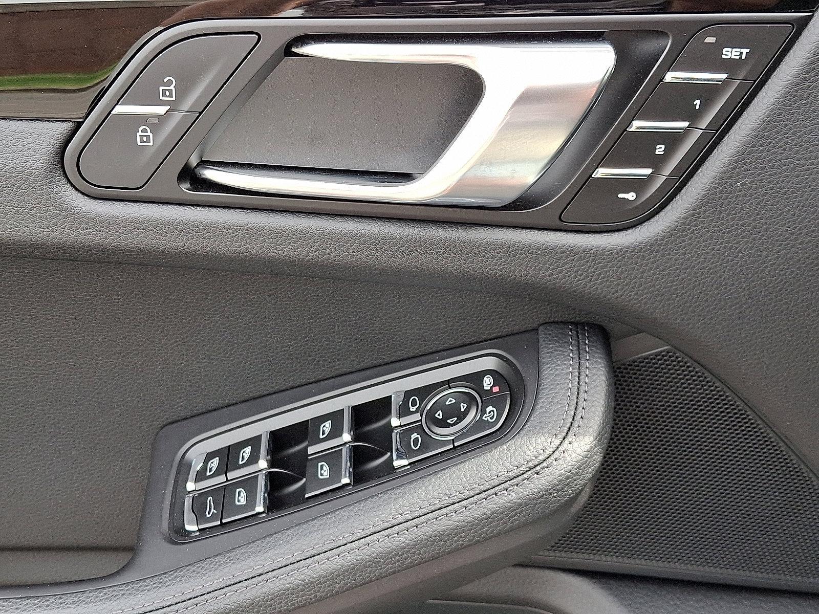 2020 Porsche Macan Vehicle Photo in Lancaster, PA 17601