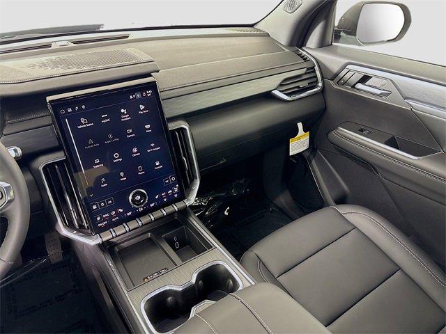 2025 GMC Acadia Vehicle Photo in PUYALLUP, WA 98371-4149