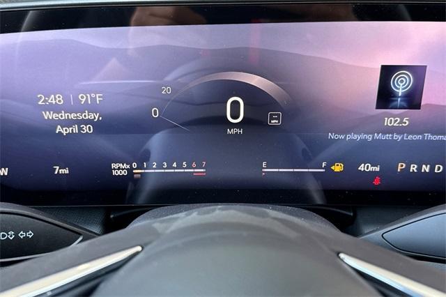 2025 Buick Enclave Vehicle Photo in ELK GROVE, CA 95757-8703