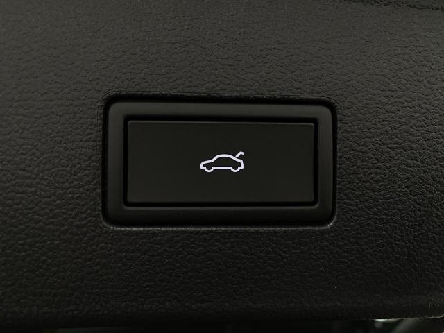 2025 Volkswagen Atlas Vehicle Photo in Appleton, WI 54913