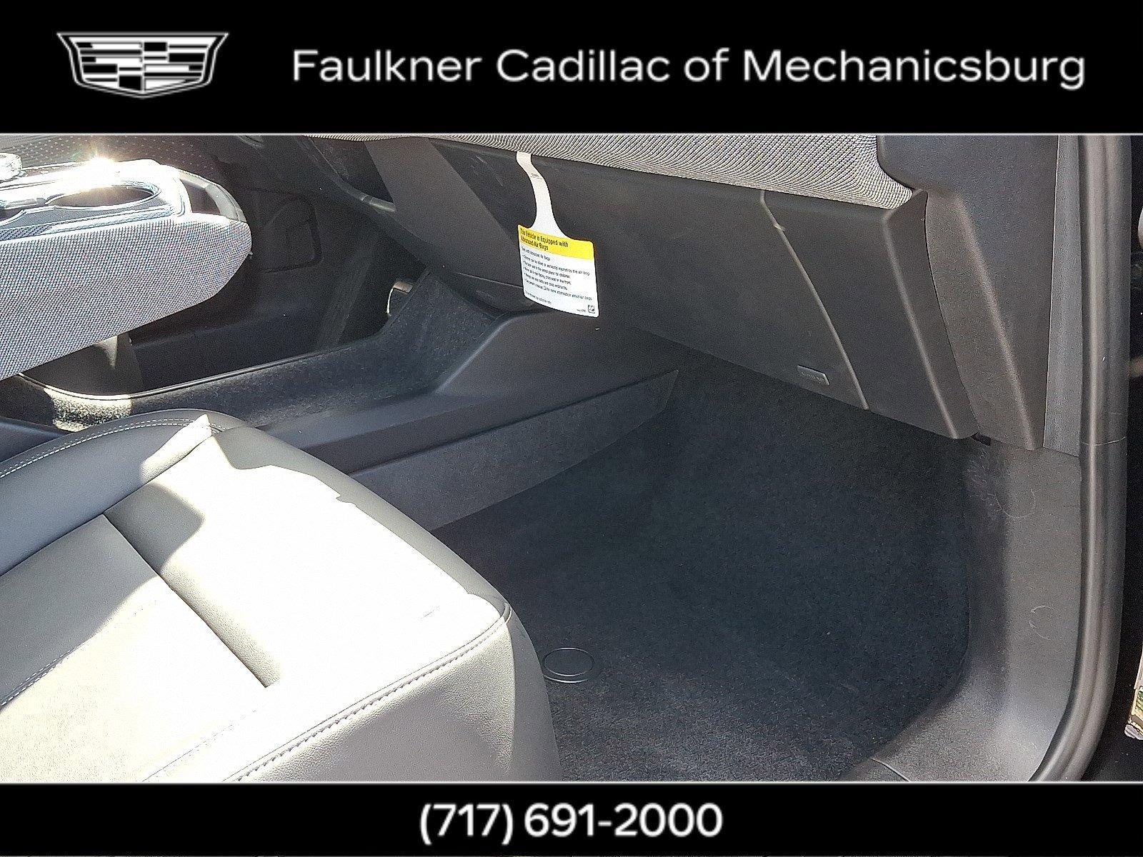 2025 Cadillac OPTIQ Vehicle Photo in MECHANICSBURG, PA 17050-1707