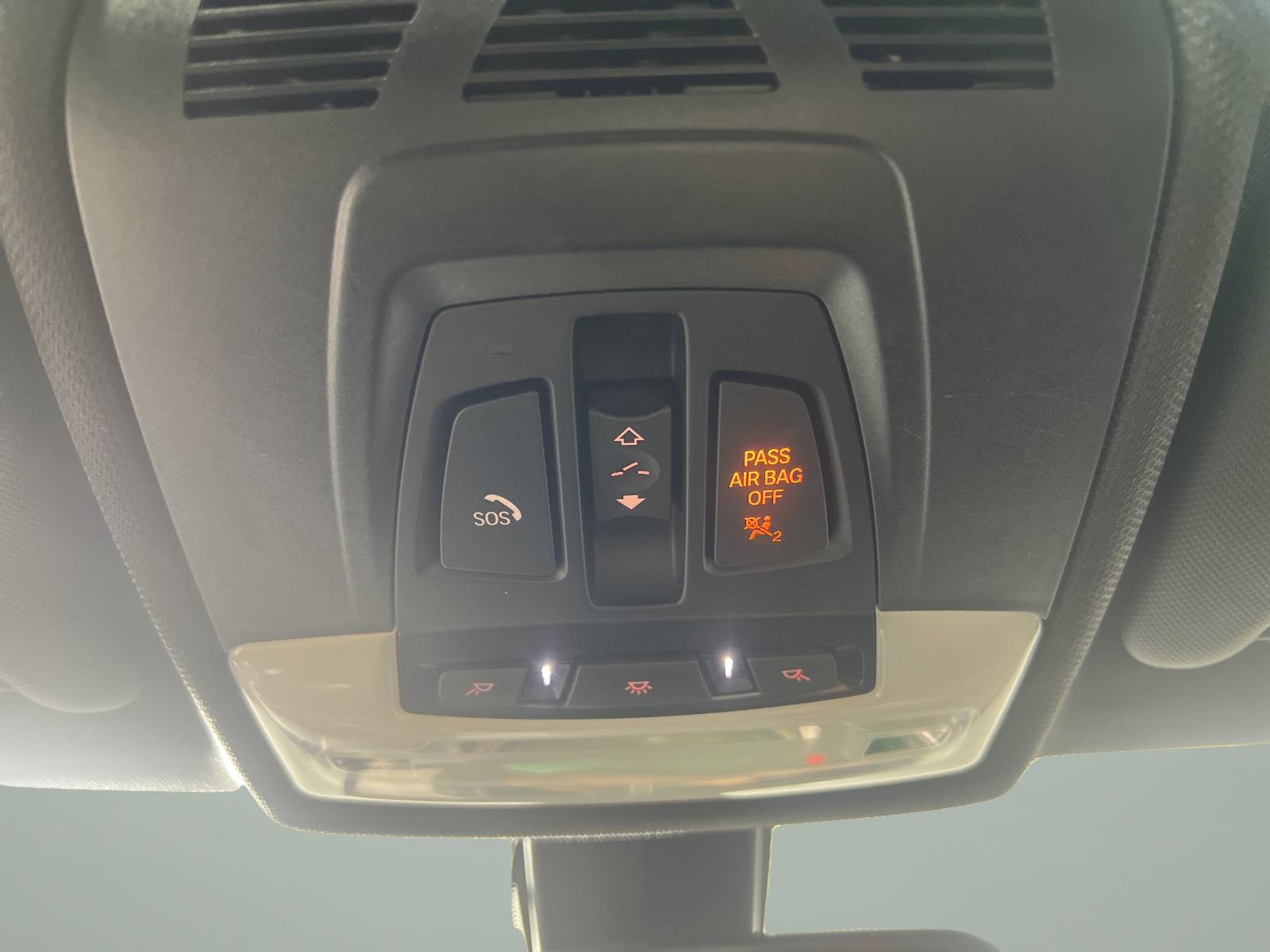 2018 BMW 3 Series Vehicle Photo in GEORGETOWN, TX 78626-7508
