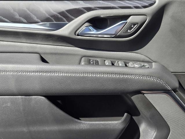 2023 GMC Yukon Vehicle Photo in DENTON, TX 76210-9321