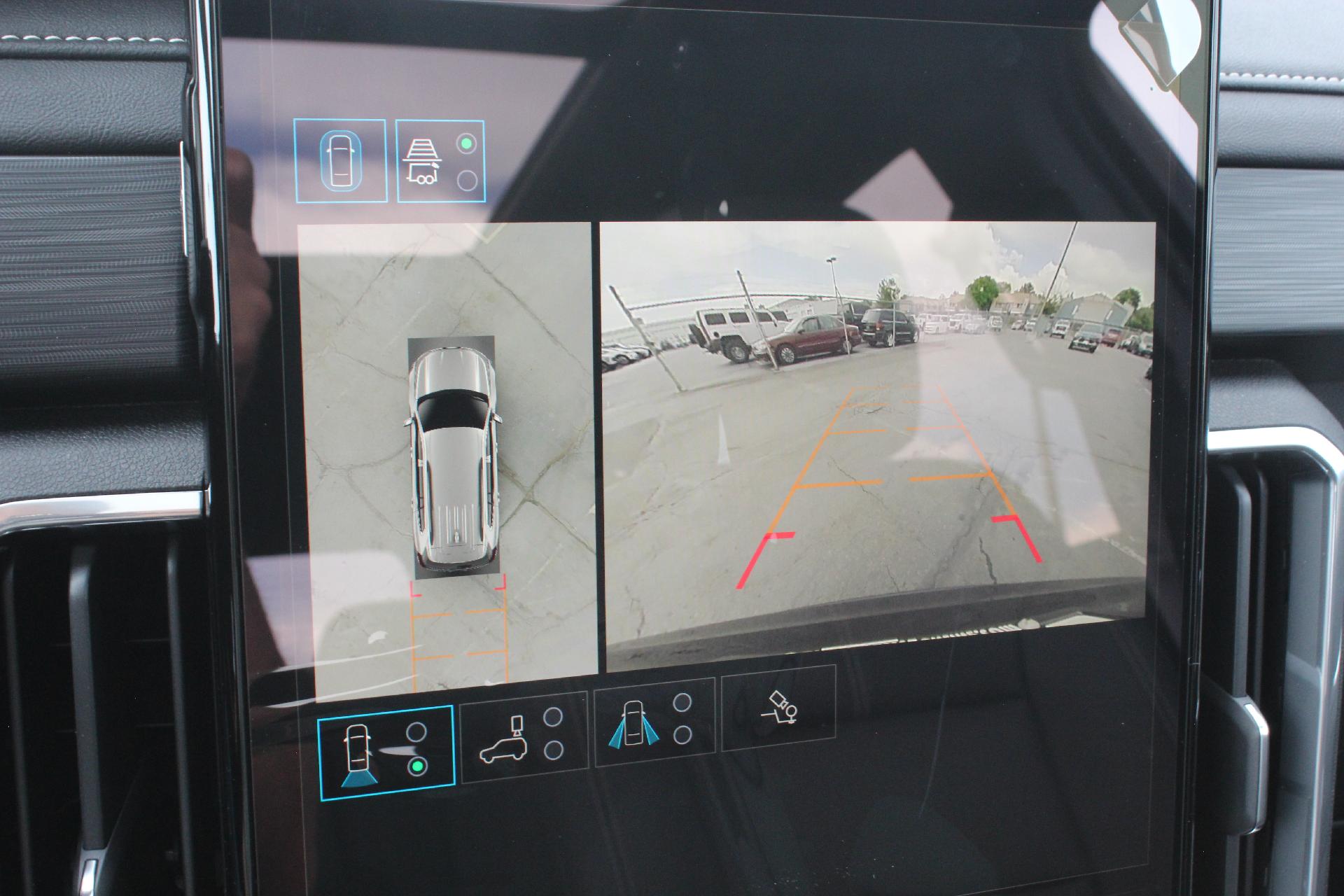 2025 GMC Acadia Vehicle Photo in AURORA, CO 80012-4011