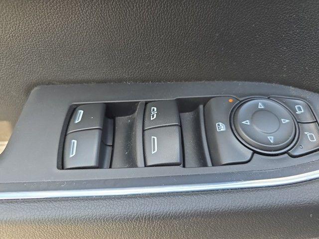 2023 GMC Sierra 1500 Vehicle Photo in Pleasant Hills, PA 15236