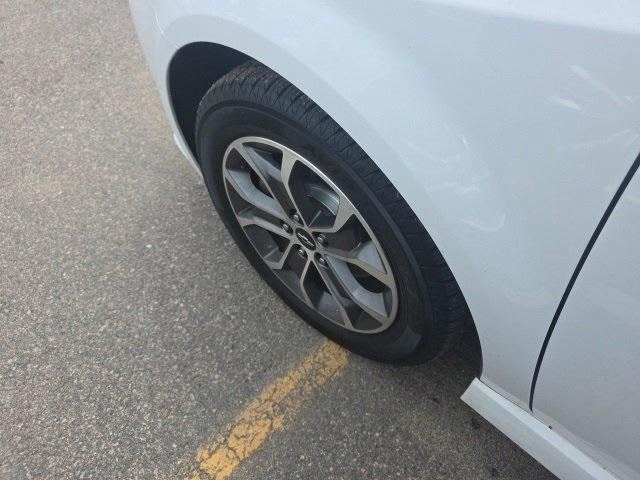 2018 Chevrolet Sonic Vehicle Photo in ENGLEWOOD, CO 80113-6708