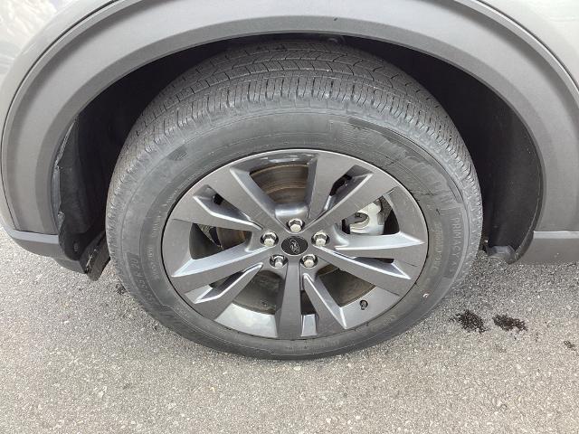 2022 Ford Explorer Vehicle Photo in Gardner, MA 01440
