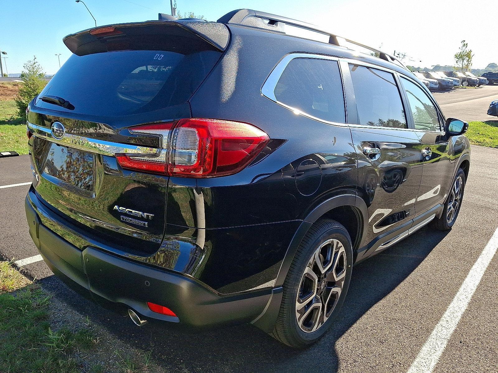 2025 Subaru Ascent Vehicle Photo in Easton, PA 18045