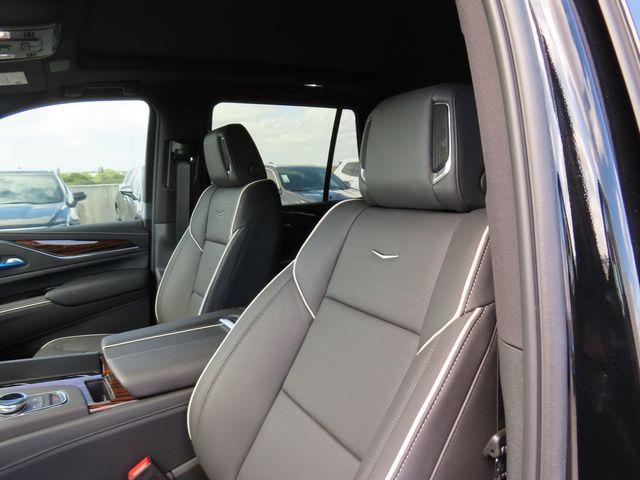 2024 Cadillac Escalade Vehicle Photo in DELRAY BEACH, FL 33483-3294