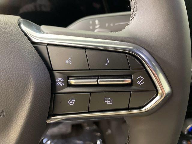 2025 Chevrolet Suburban Vehicle Photo in PHOENIX, AZ 85014-3381