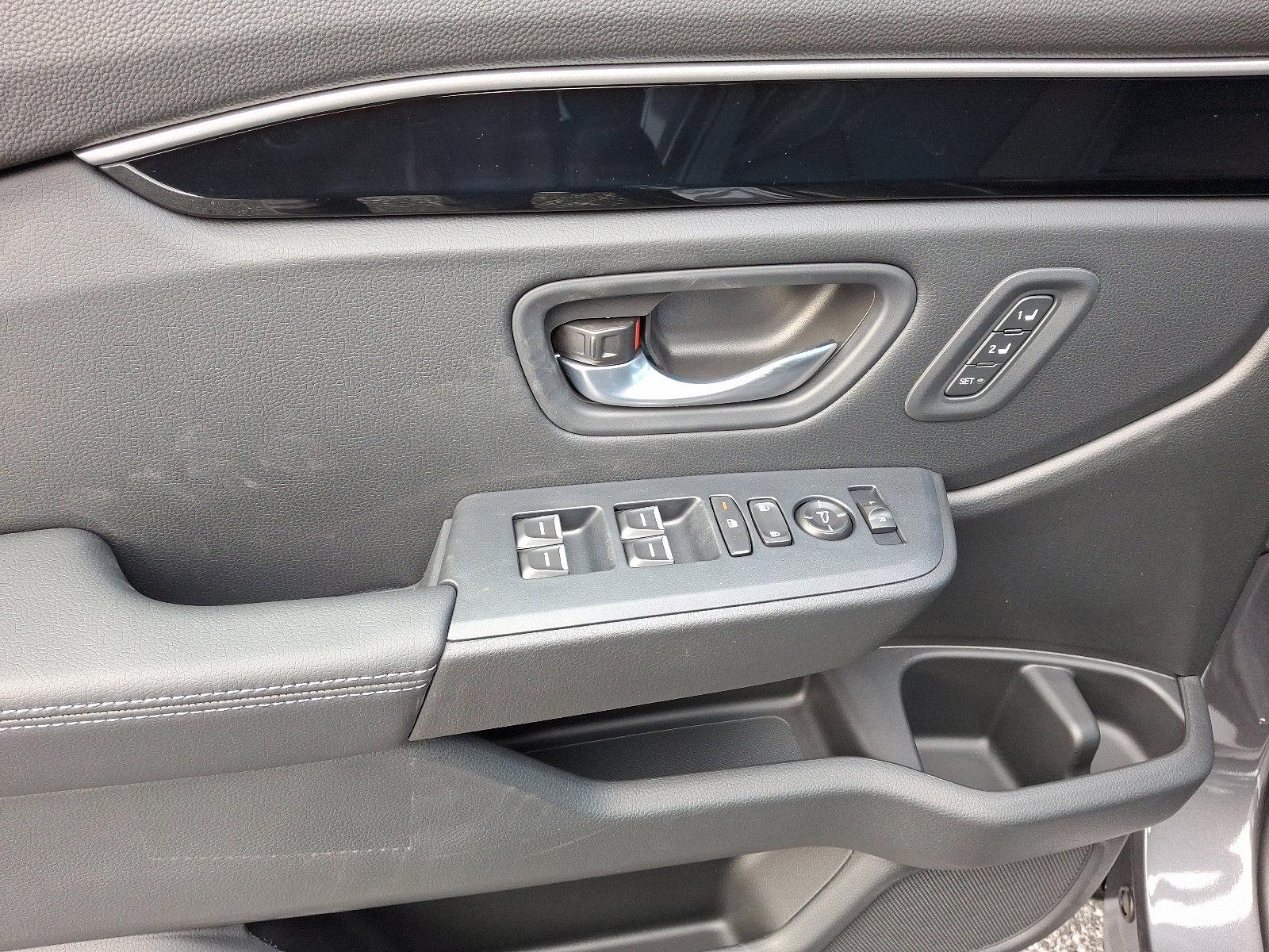 2025 Honda Pilot Vehicle Photo in Harrisburg, PA 17111