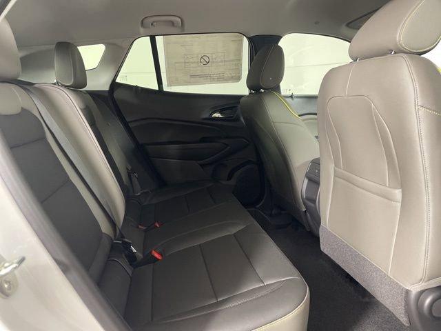 2025 Chevrolet Trax Vehicle Photo in PHOENIX, AZ 85014-3381