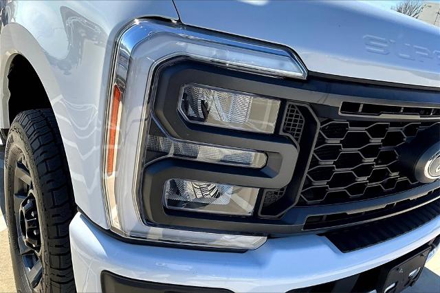 2023 Ford Super Duty F-250 SRW Vehicle Photo in Grapevine, TX 76051