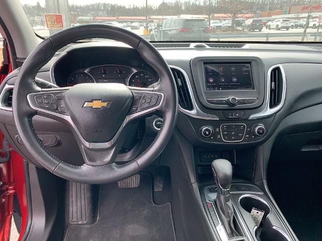 2022 Chevrolet Equinox Vehicle Photo in MOON TOWNSHIP, PA 15108-2571