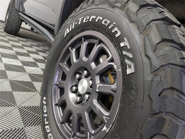2022 Chevrolet Colorado Vehicle Photo in ENGLEWOOD, CO 80113-6708