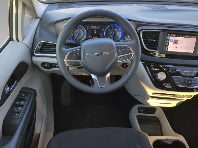 2023 Chrysler Voyager Vehicle Photo in Brunswick, GA 31525