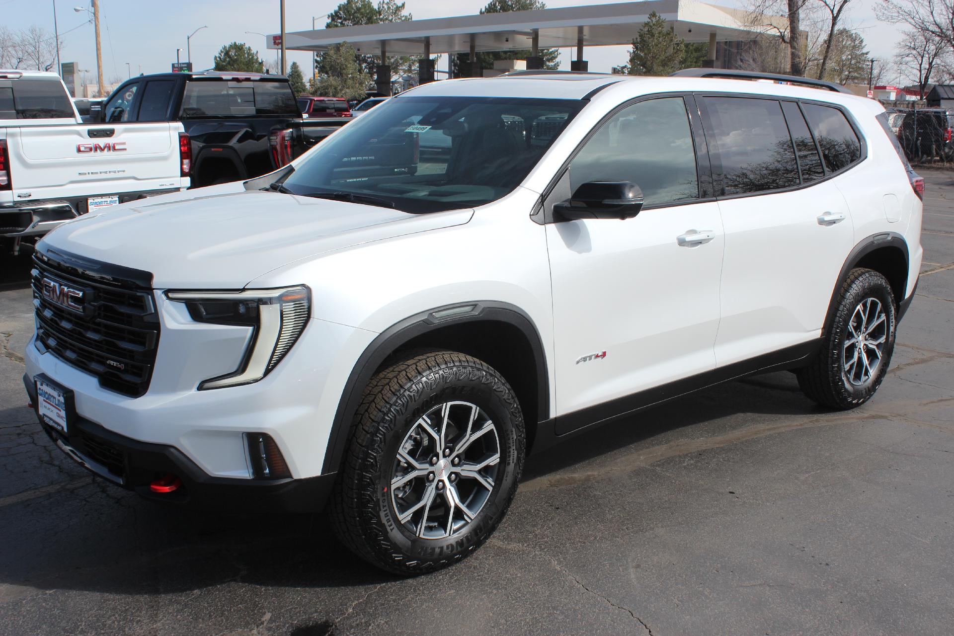 2025 GMC Acadia Vehicle Photo in AURORA, CO 80012-4011