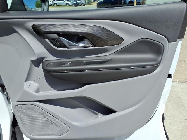 2024 GMC Terrain Vehicle Photo in TAMPA, FL 33612-3404
