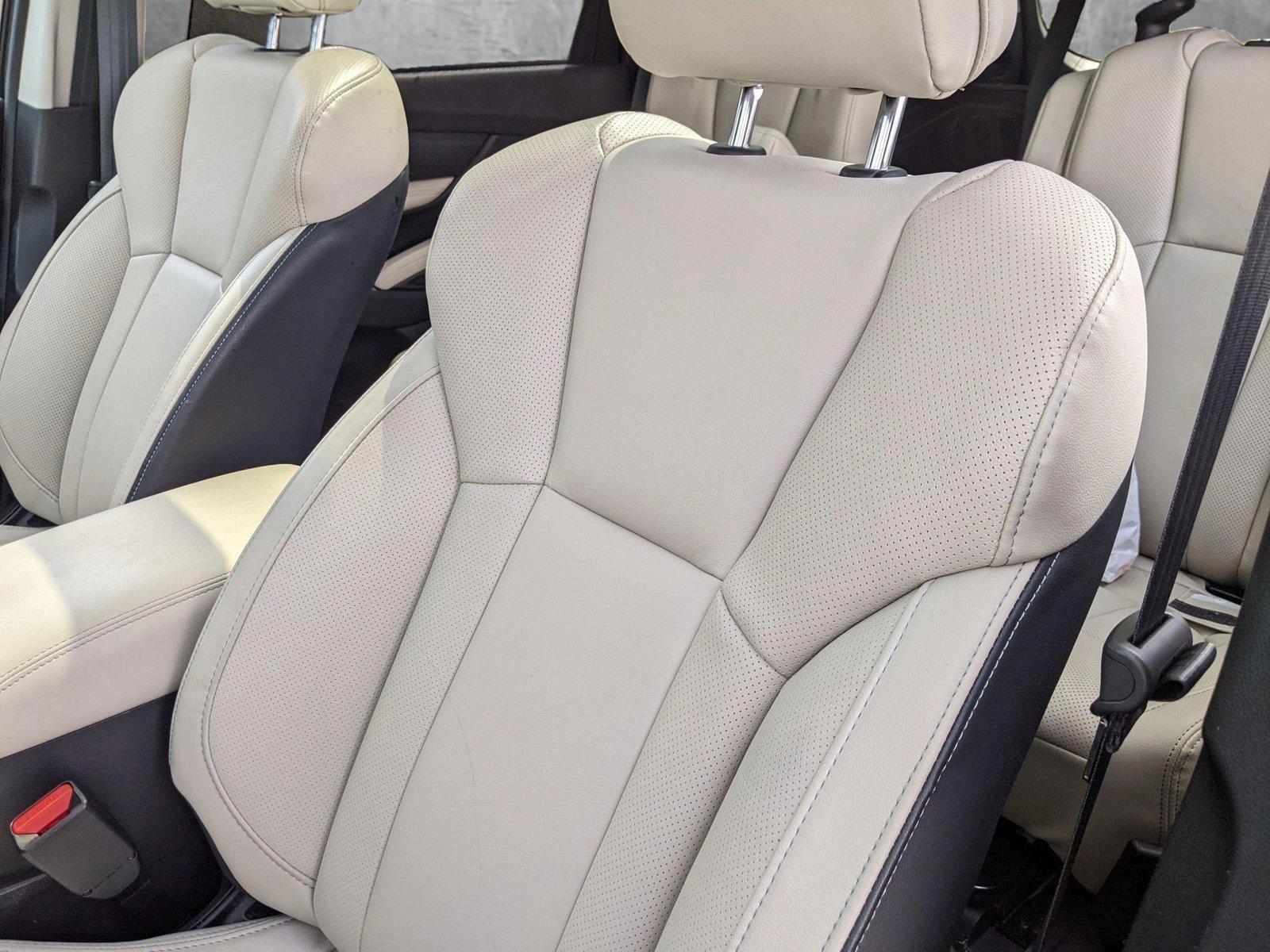 2024 Subaru Ascent Vehicle Photo in TIMONIUM, MD 21093-2300