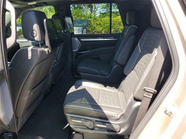 2025 Cadillac Escalade Vehicle Photo in SUNRISE, FL 33323-3202