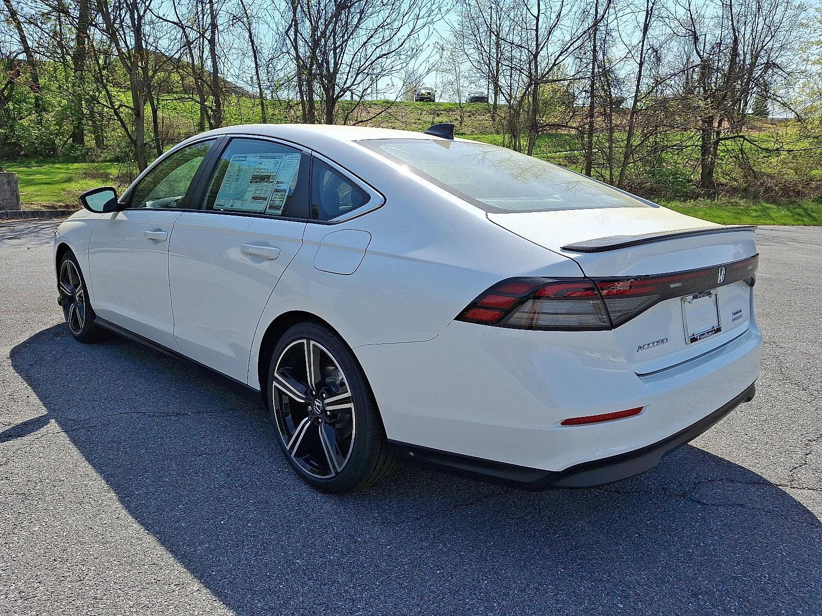 2025 Honda Accord Hybrid Vehicle Photo in Harrisburg, PA 17111