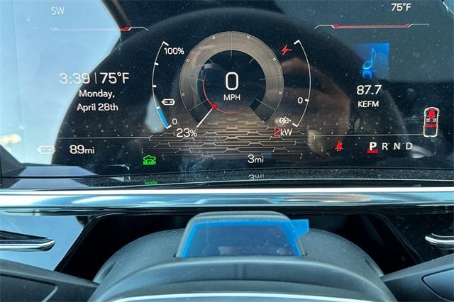 2025 GMC Sierra EV Vehicle Photo in ELK GROVE, CA 95757-8703