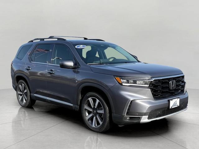 2024 Honda Pilot Vehicle Photo in MADISON, WI 53713-3220